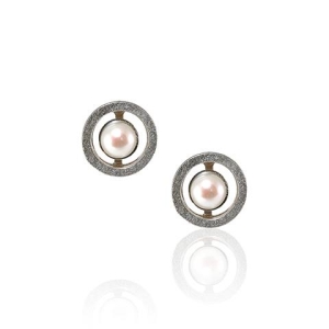 Circles & Pearls Stud Earrings