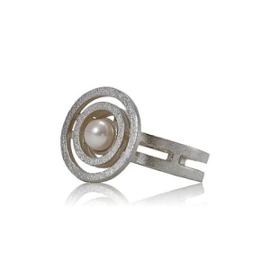 Circles & Pearls Double Ring