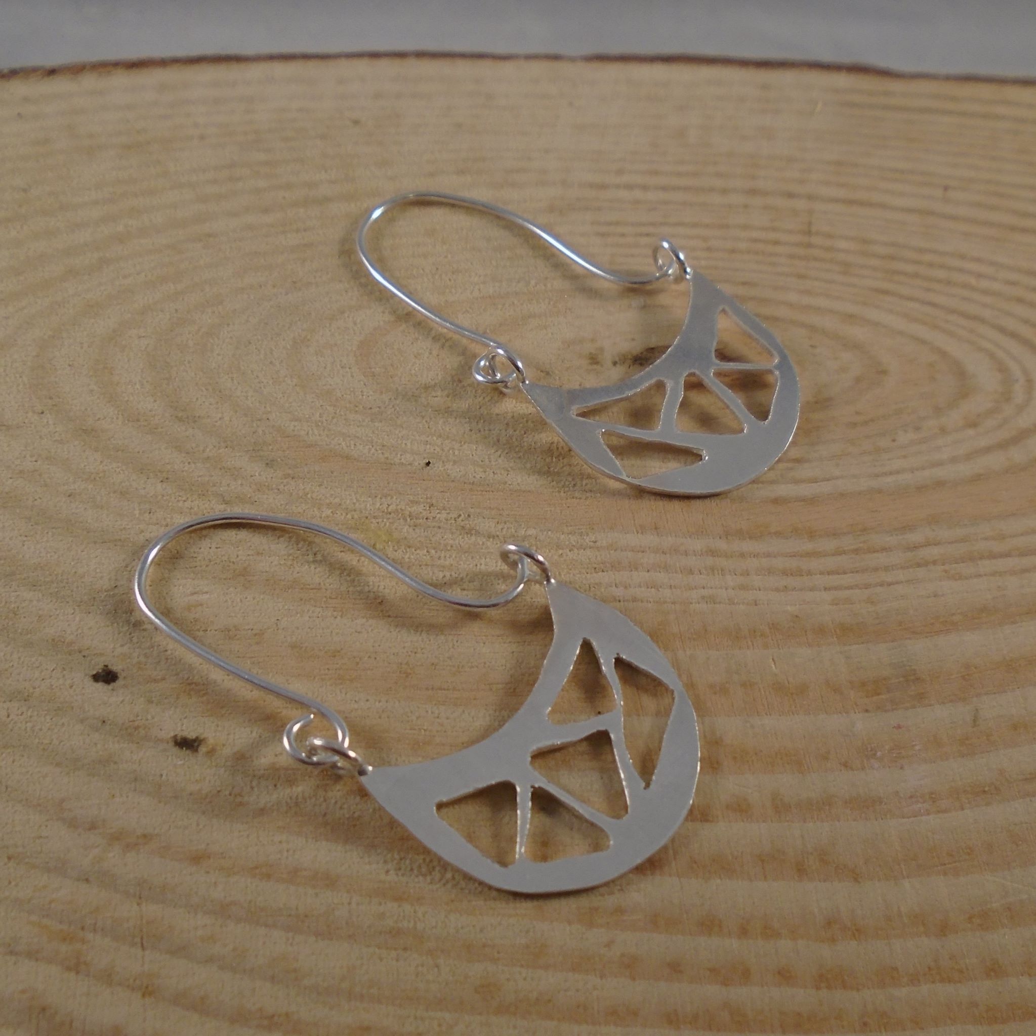 Geometric hoop clearance earrings silver