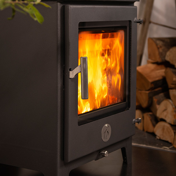 Chilli Penguin Stock Cube Woodburning Stove - The Fireplace Company