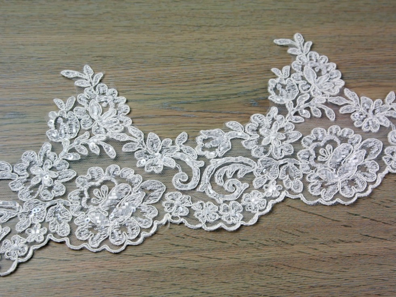 Naomi Beaded Lace Trim Ivory