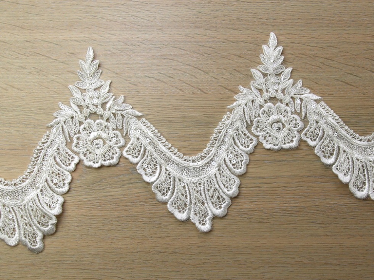 Beaded Lace Trim Ivory
