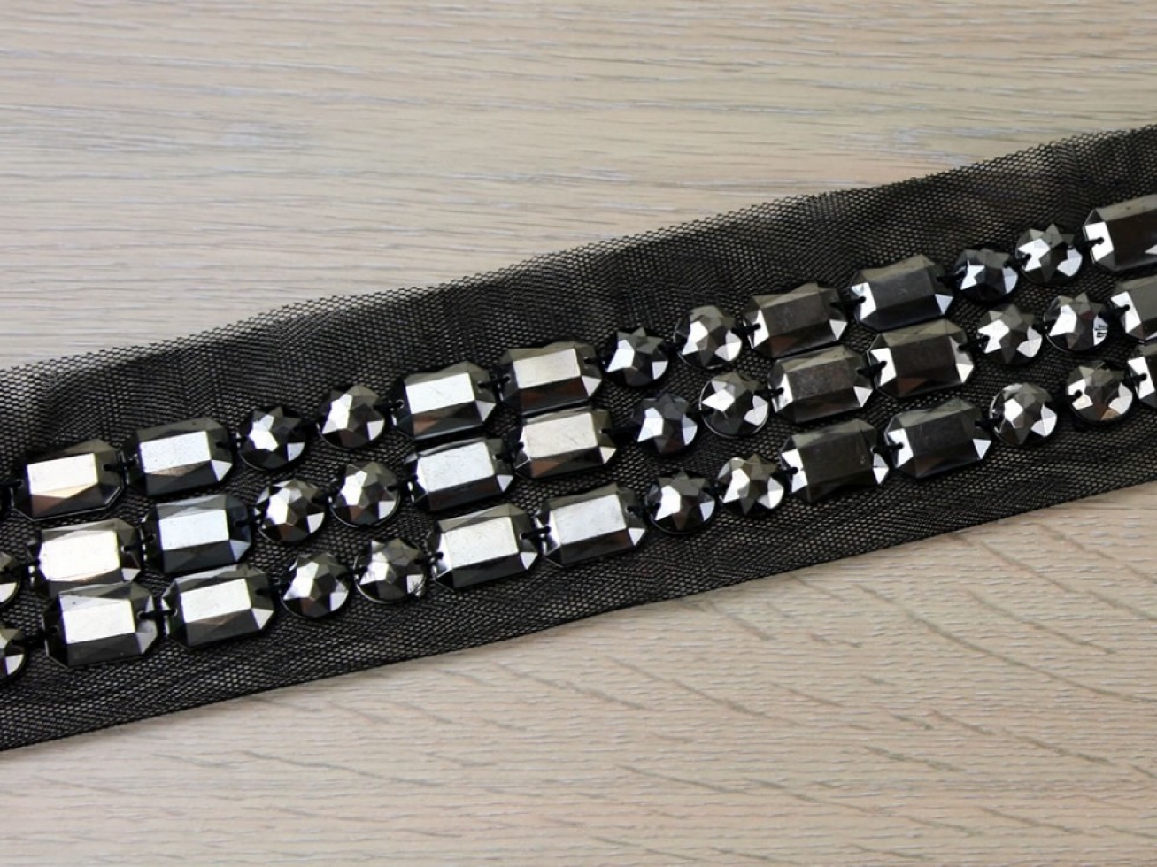 Large Jewelled Couture Trim Black/Pewter