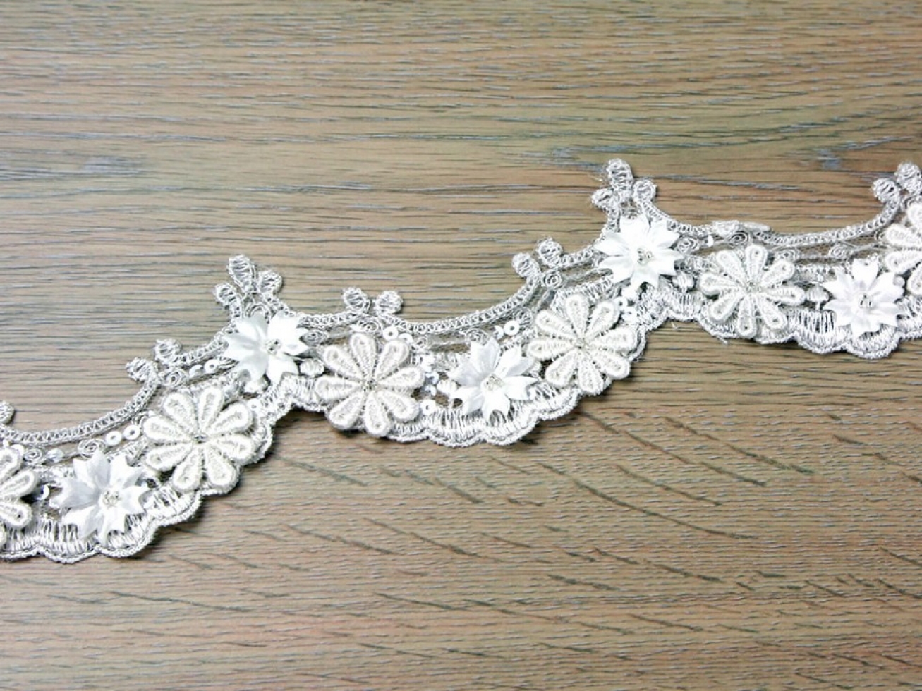 Julianne Beaded Lace Trim Ivory