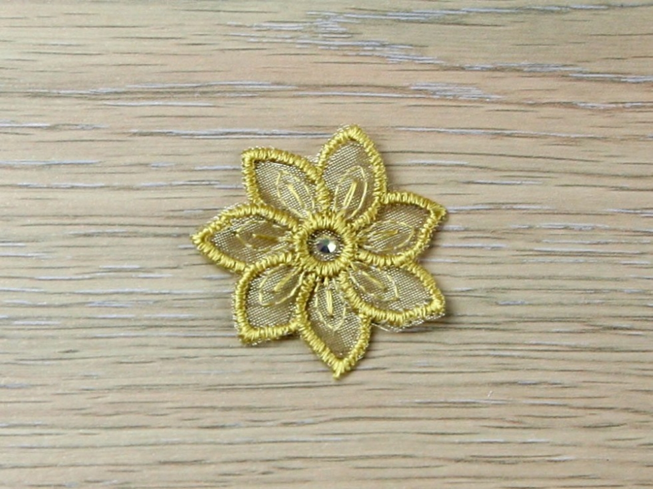 Swarovski Crystal Appliques Gold