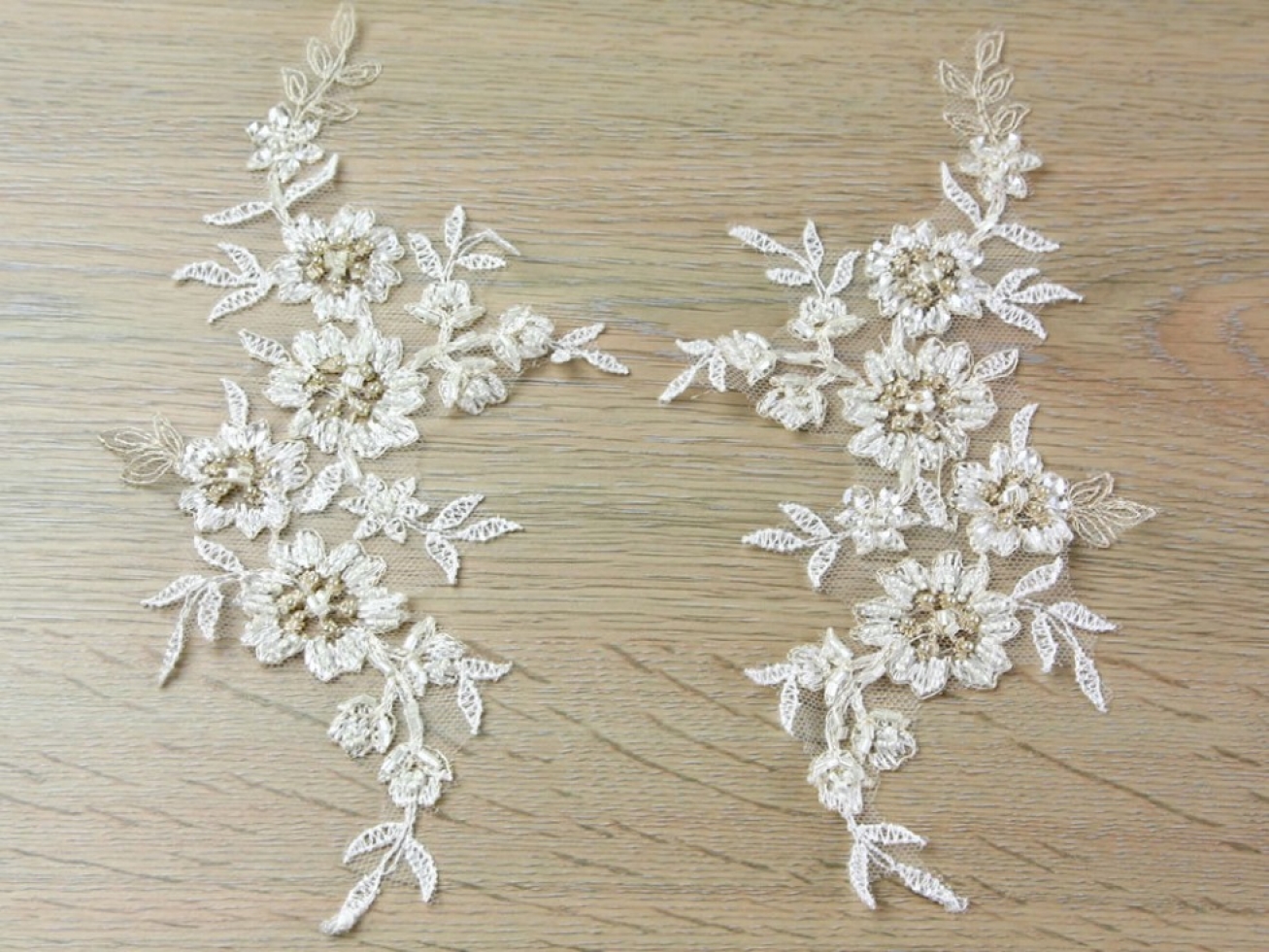 Roxanne Appliques Ivory