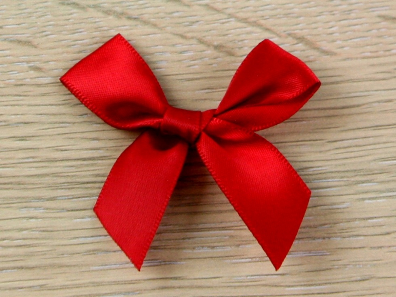 Large Satin Ribbon Bows Red