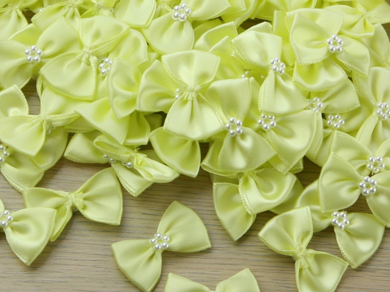 Ribbon Bow Ties With Pearls Lemon Yellow