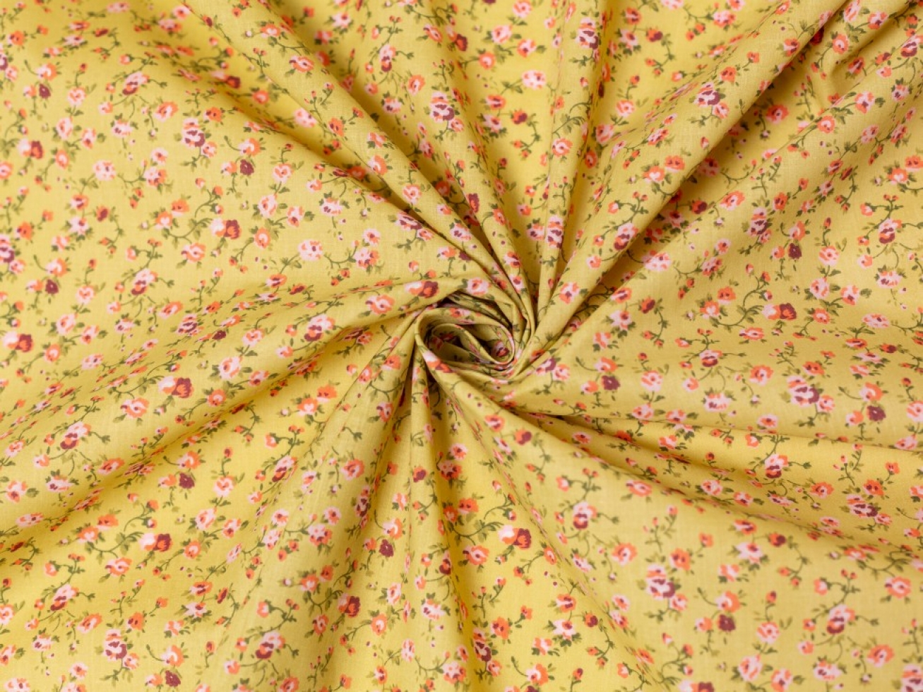 Printed Polycotton Fabric Beige & Pink