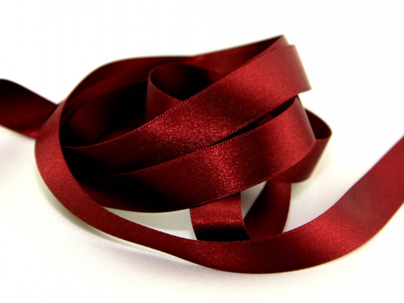 Berisfords Double Faced Satin Ribbon 405 Burgundy