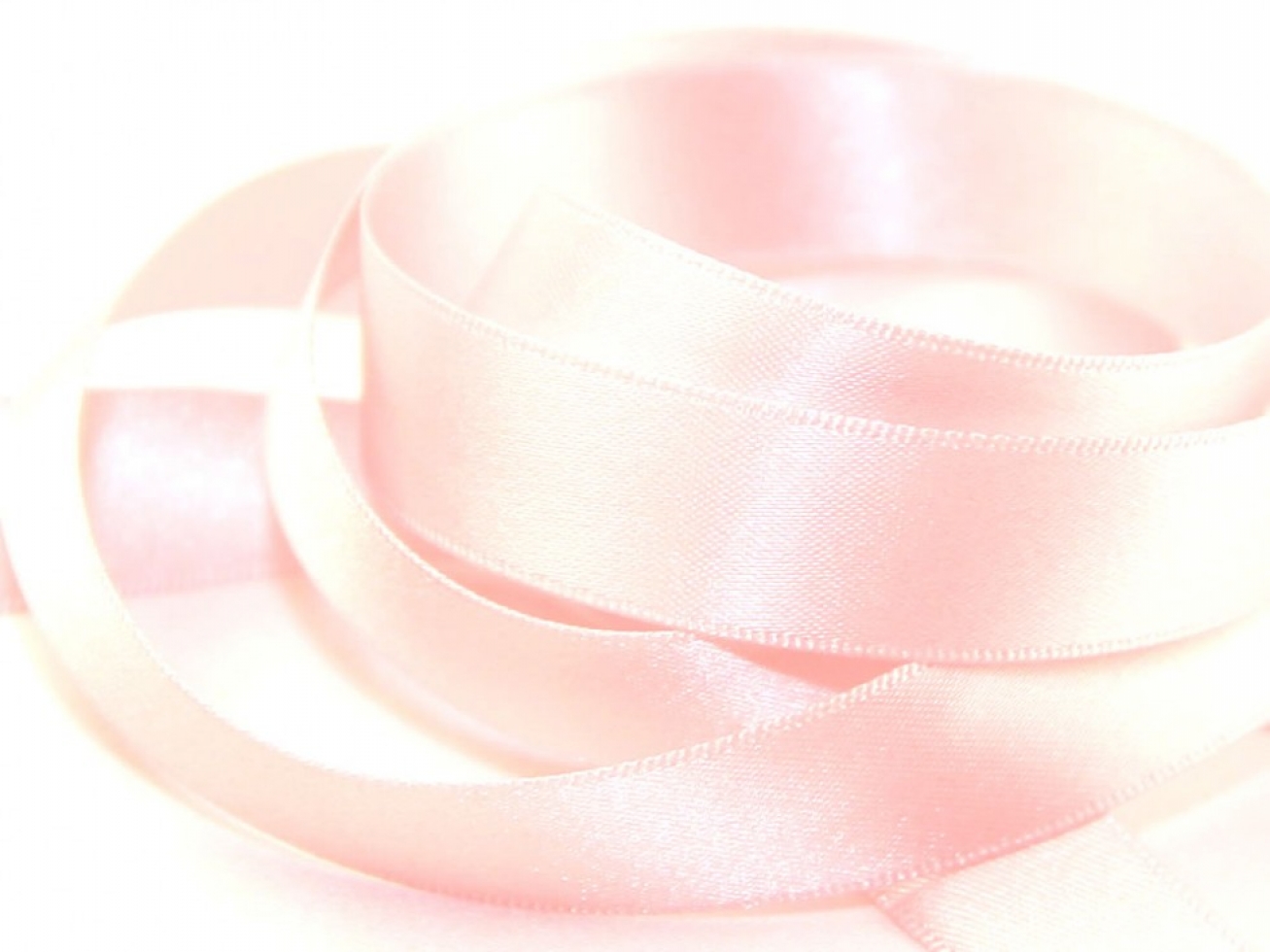Berisfords Double Faced Satin Ribbon 70 Pale Pink