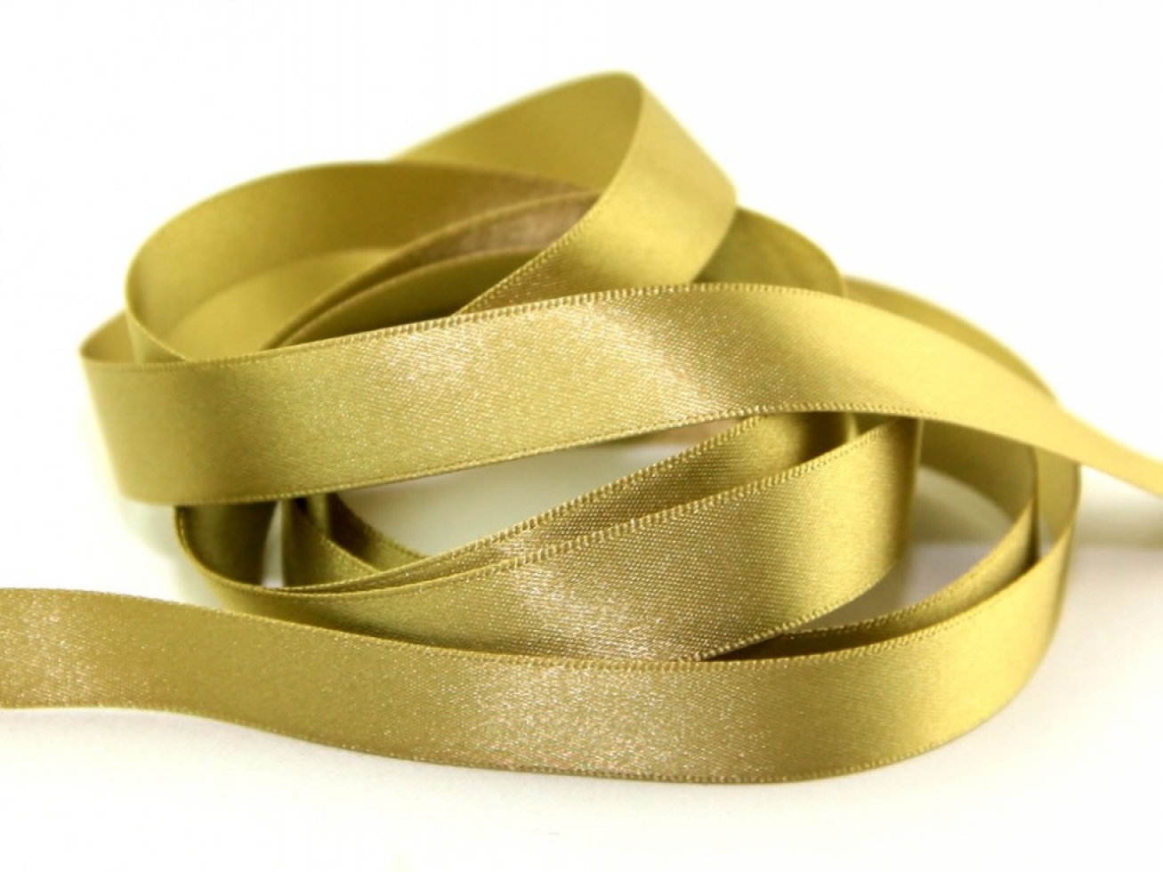 Berisfords Double Faced Satin Ribbon 6835 Straw