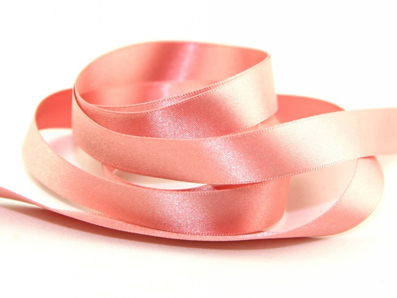 Berisfords Double Faced Satin Ribbon 60 Dusty Pink