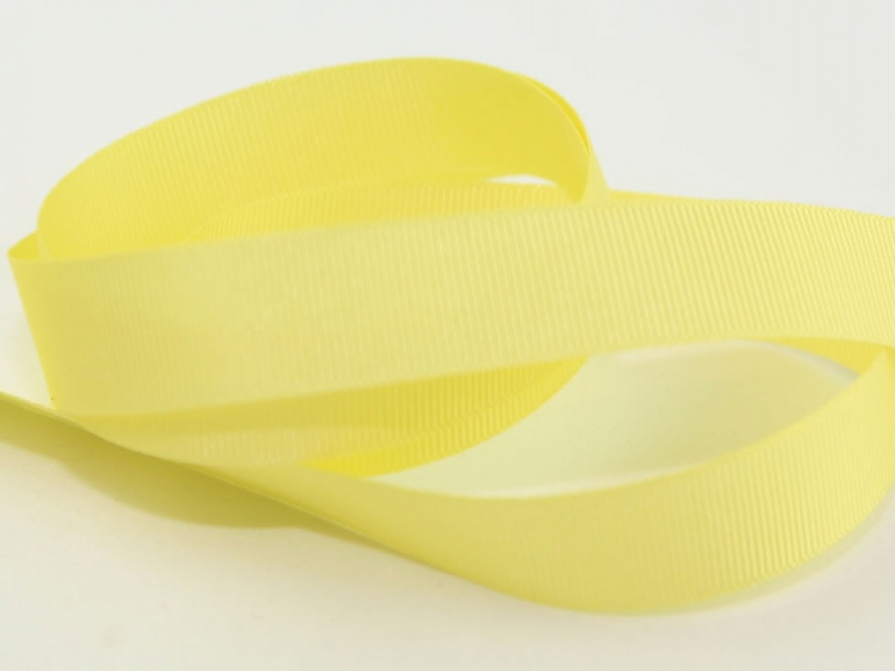 Berisfords Grosgrain Ribbon 9011 Lemon