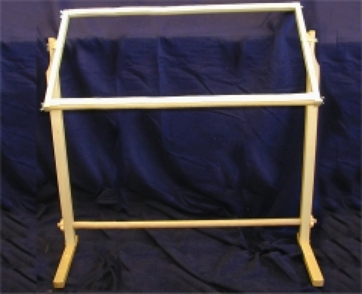 Elbesee Floorstanding Tapestry Roller Frame