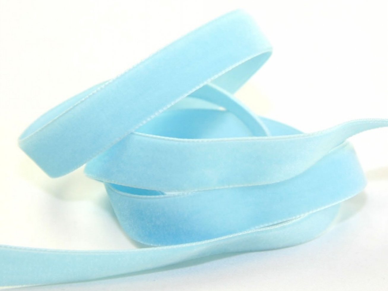 Berisfords Velvet Ribbon Mini Roll 9625 Hortensia