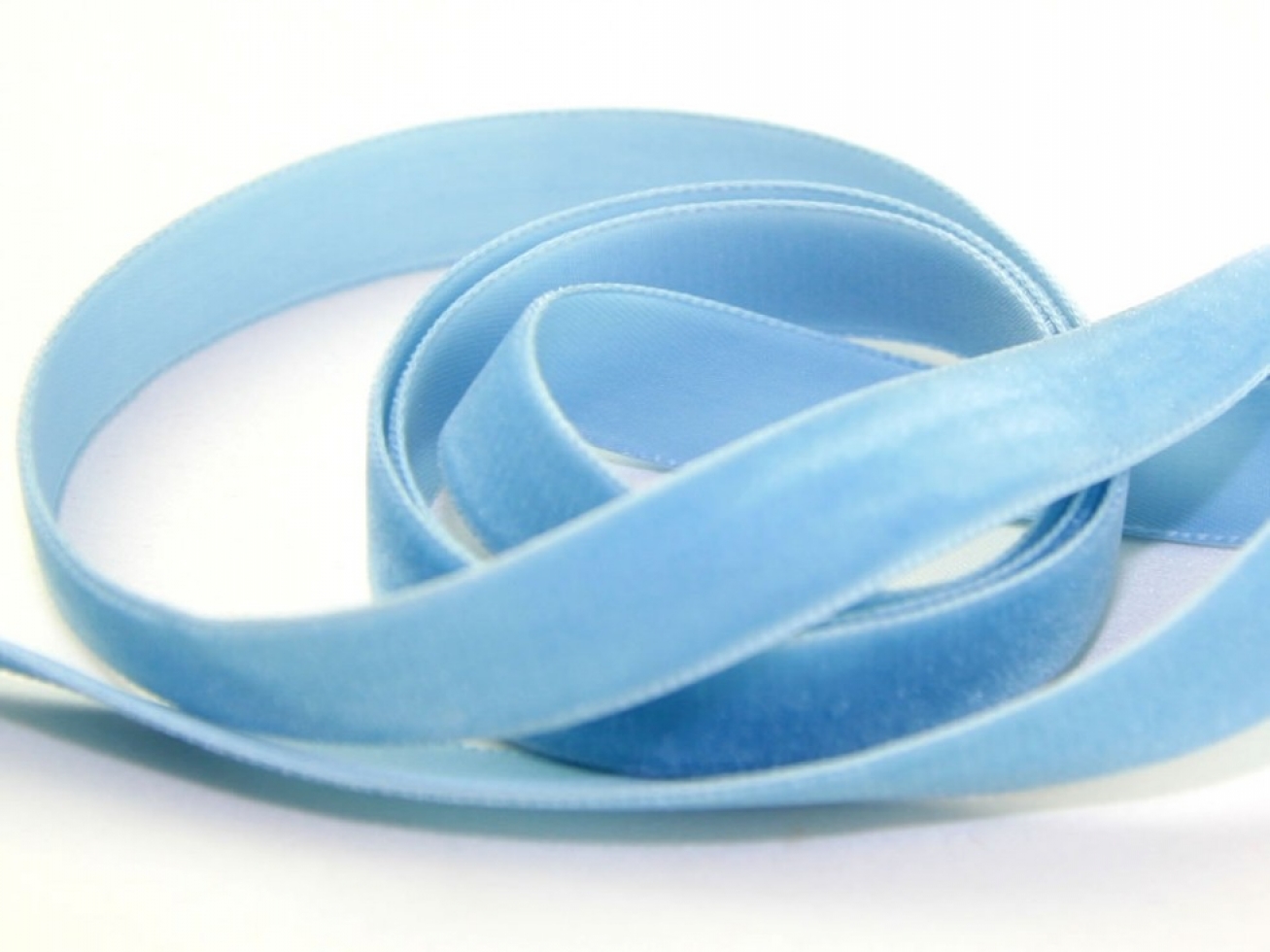 Berisfords Velvet Ribbon Mini Roll 9603 Blue Note