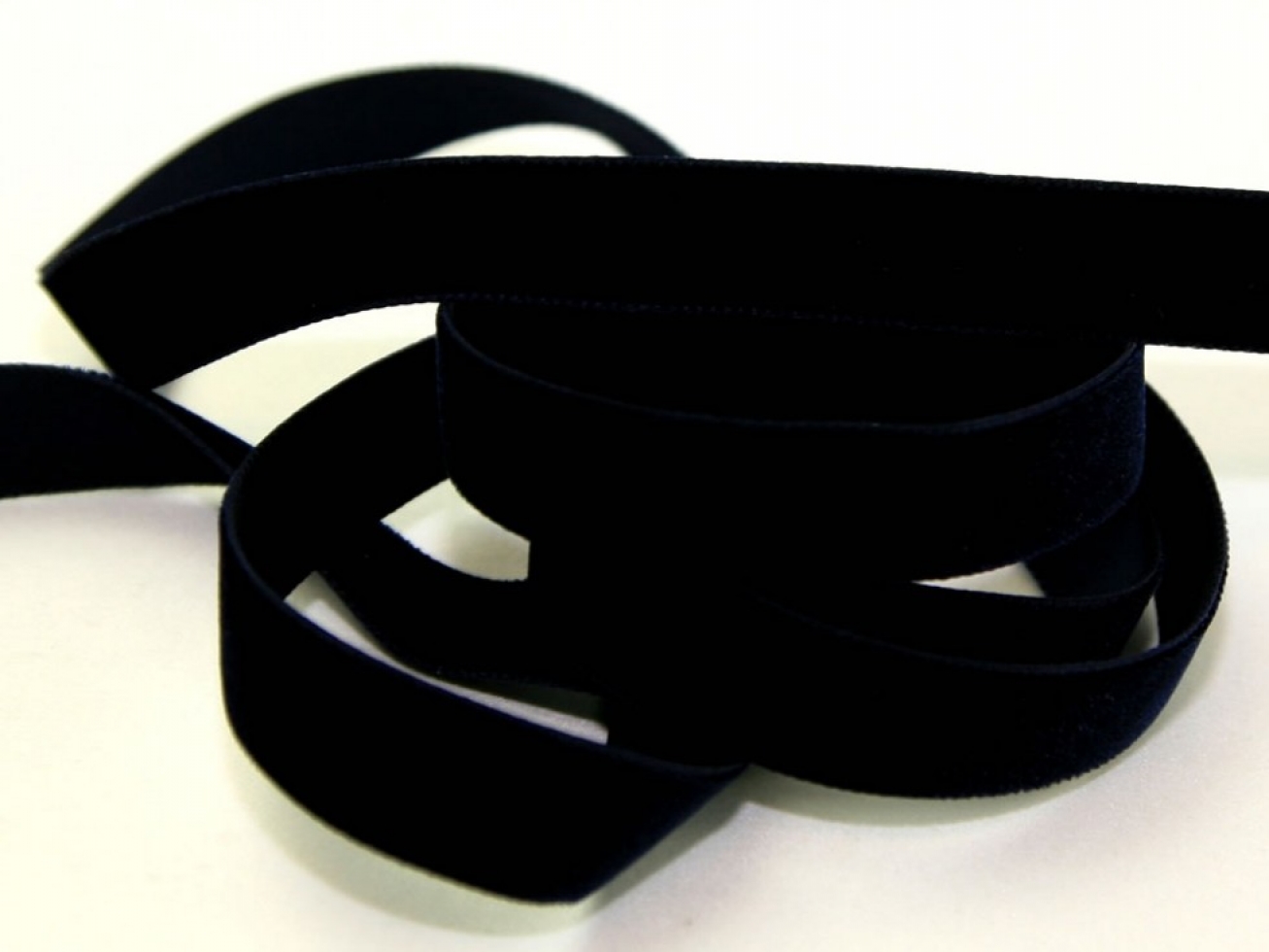 Berisfords Velvet Ribbon Mini Roll 9638 Nachtblau