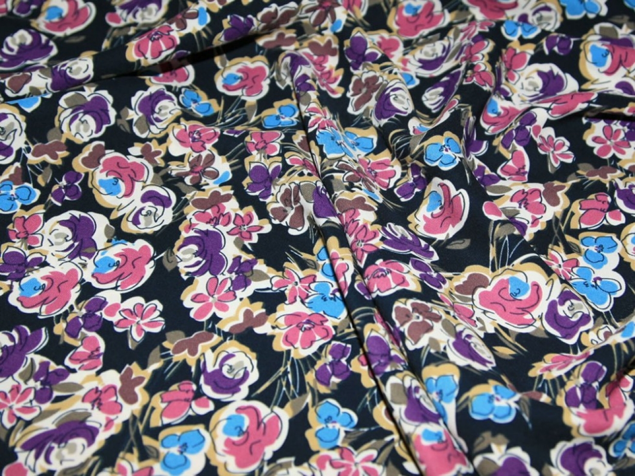 Soft Polyester Crepe Fabric Blue/Pink/Purple