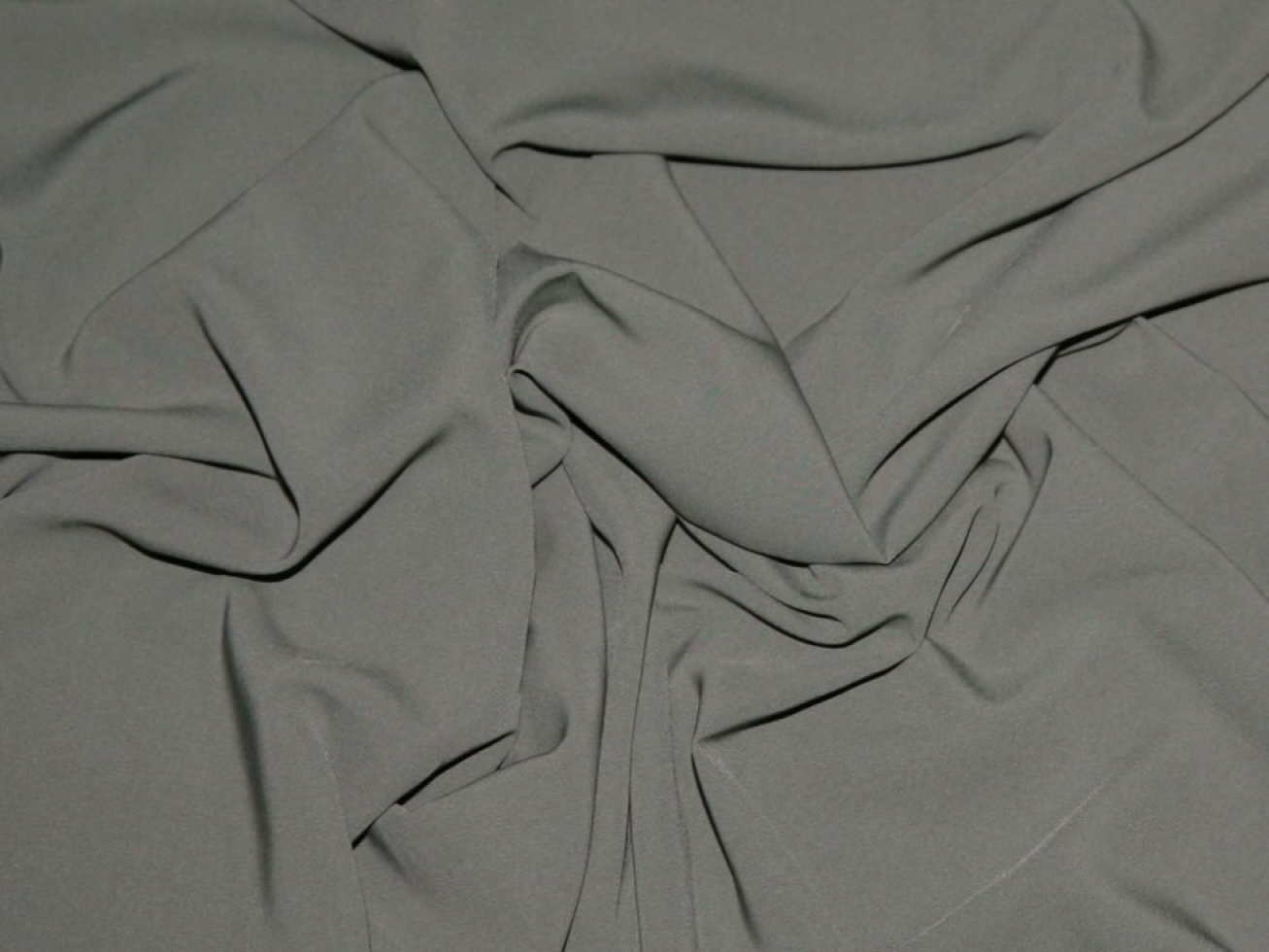 Soft Polyester Crepe Fabric Green