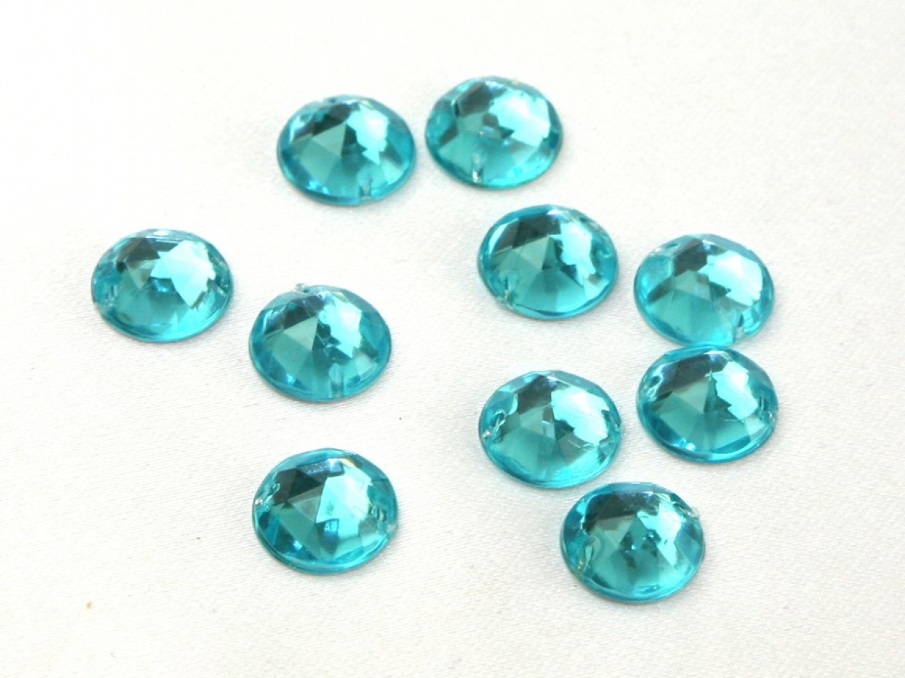 Round Acrylic Jewels Turquoise Blue