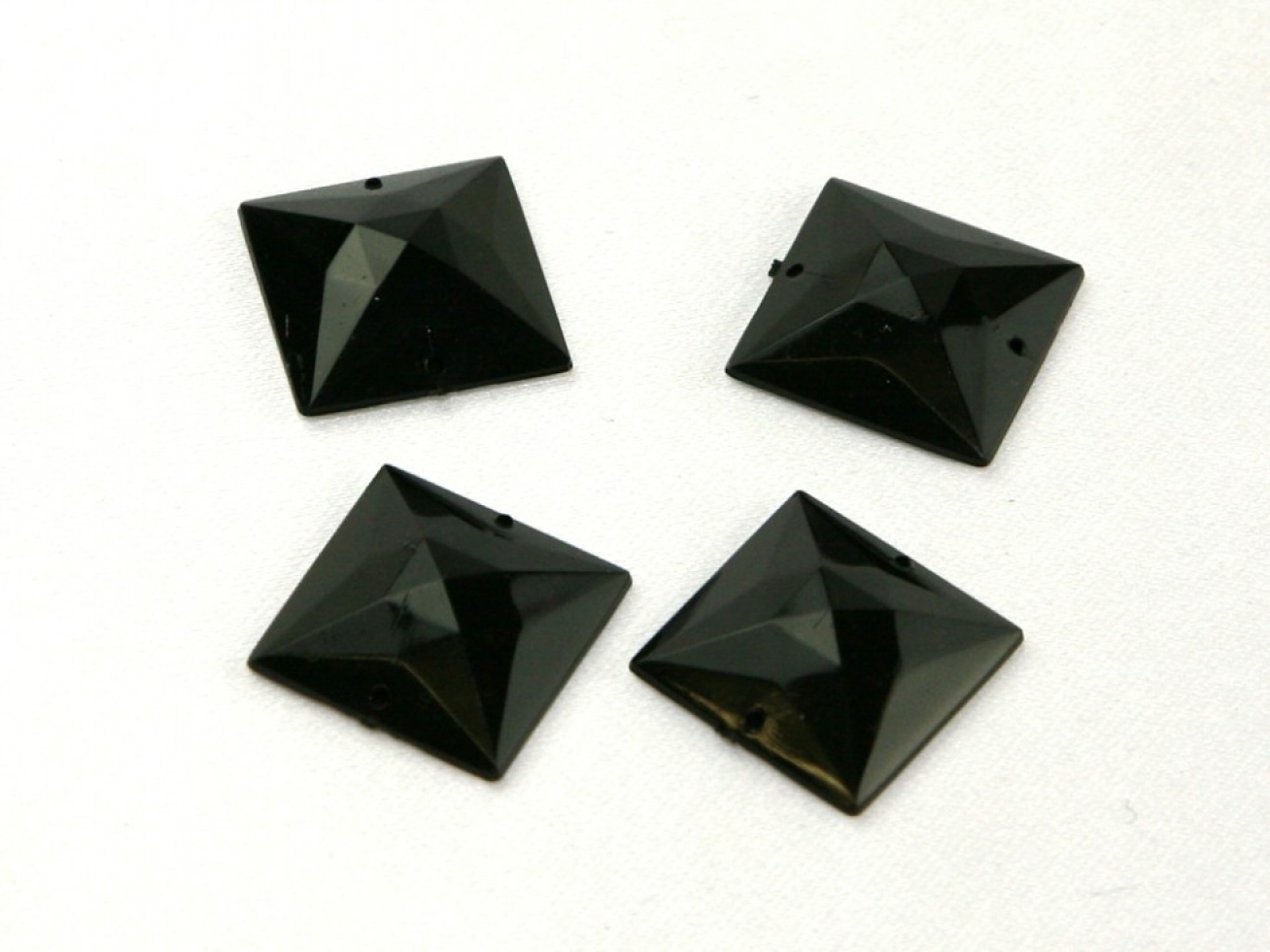 Square Acrylic Jewels Black