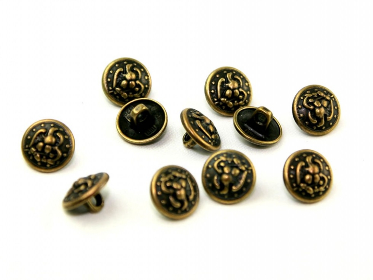 Dill Metal Eagle Buttons Antique Gold