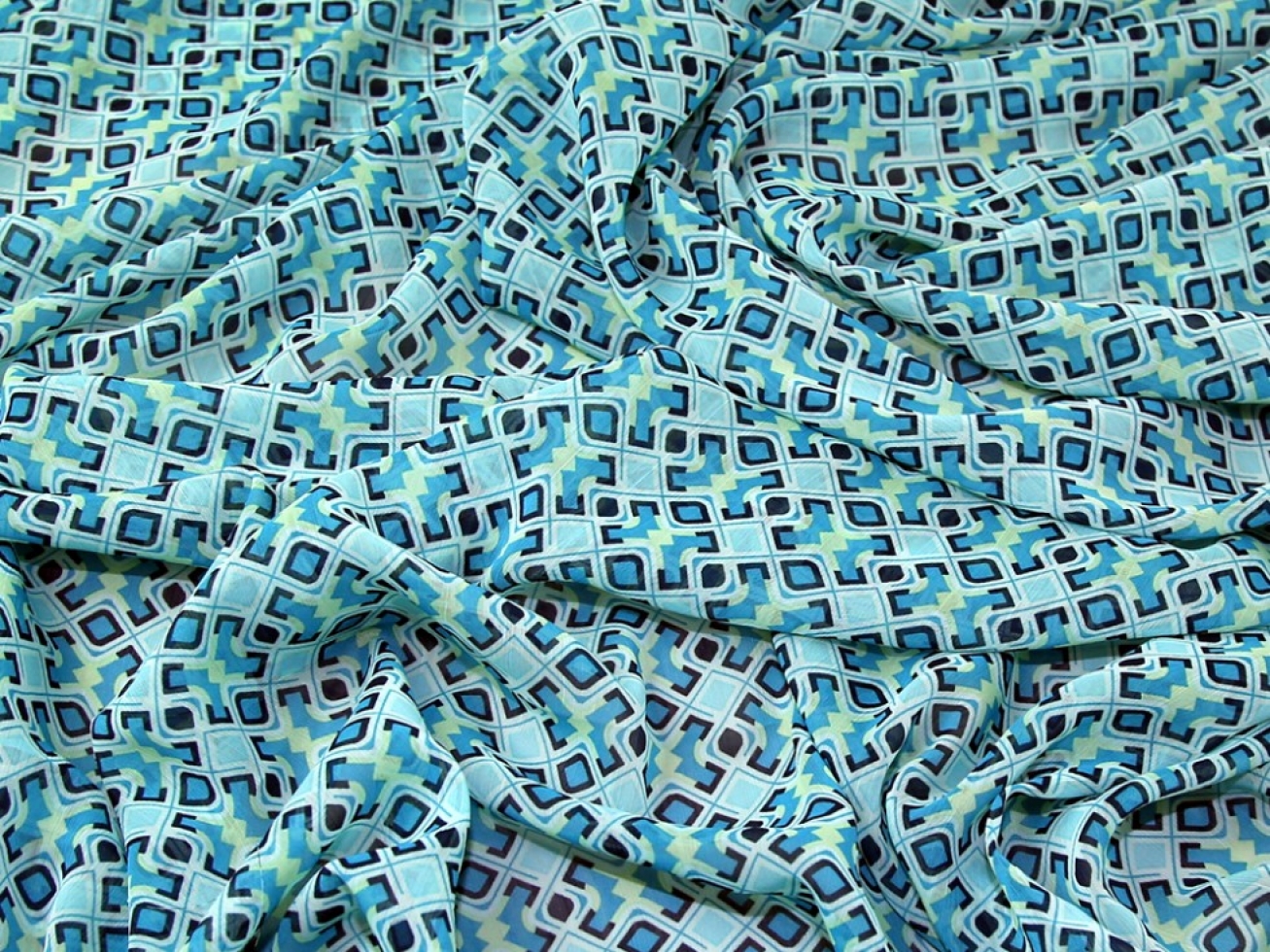 Crinkle Sheer Chiffon Fabric Turquoise