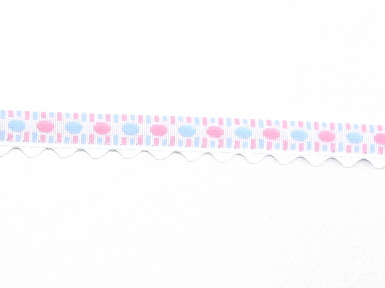Jacquard Ric Rac Trim Pink