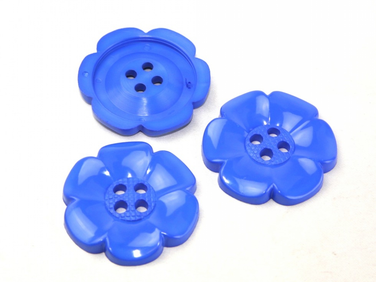 Large Flower Buttons Royal Blue