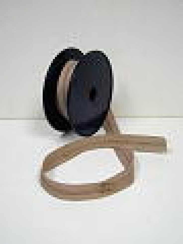 Hemline Nylon Zip on the Roll Beige