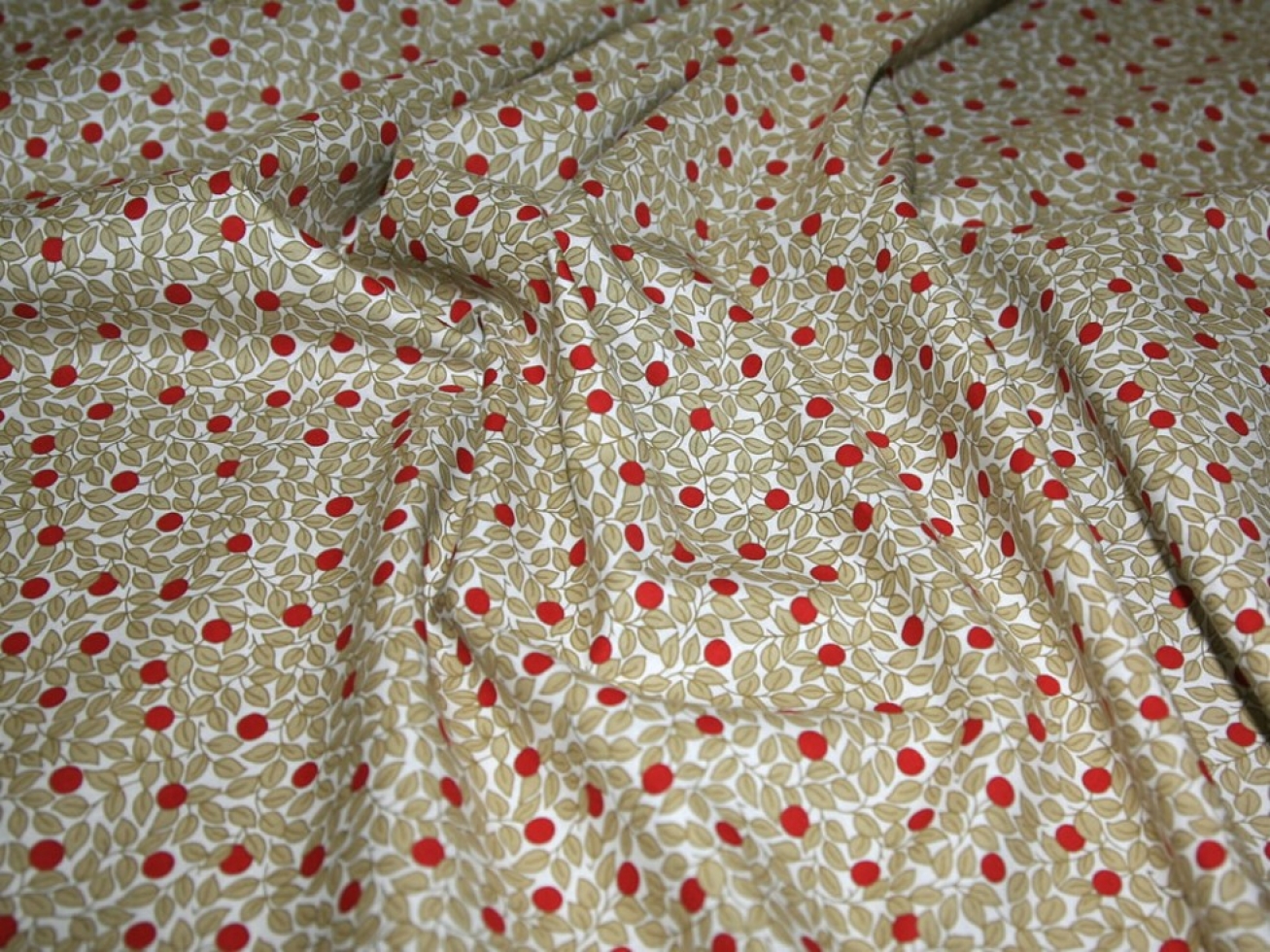 Cotton Lawn Fabric Cream/Beige/Red