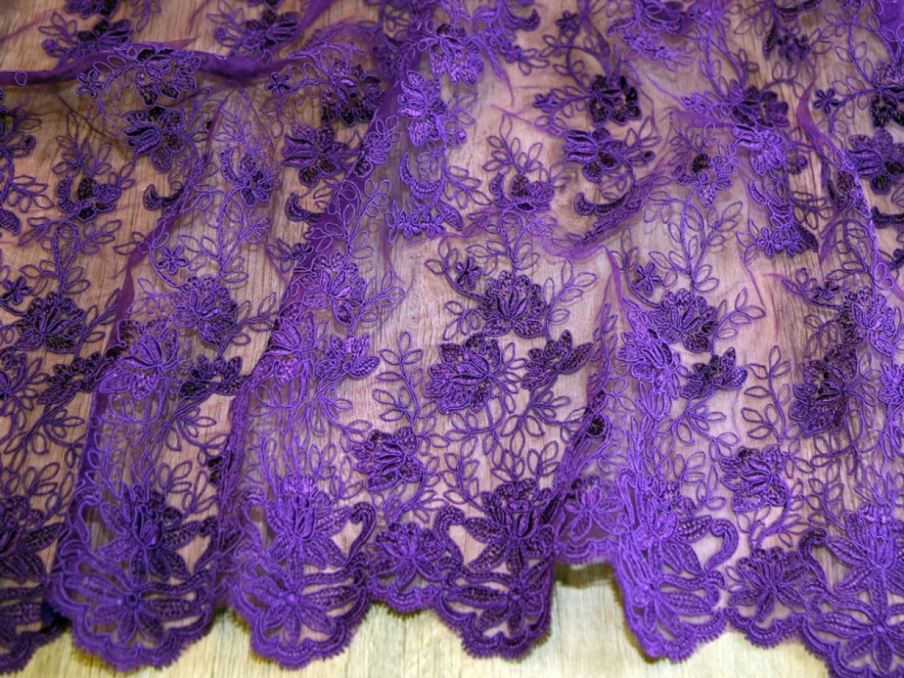 Heavy Guipure Lace Fabric Purple