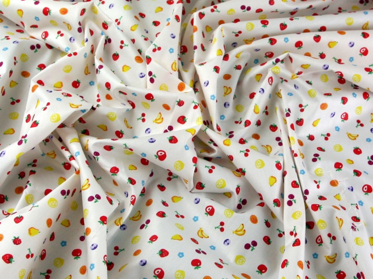 100% Cotton Poplin Fabric White