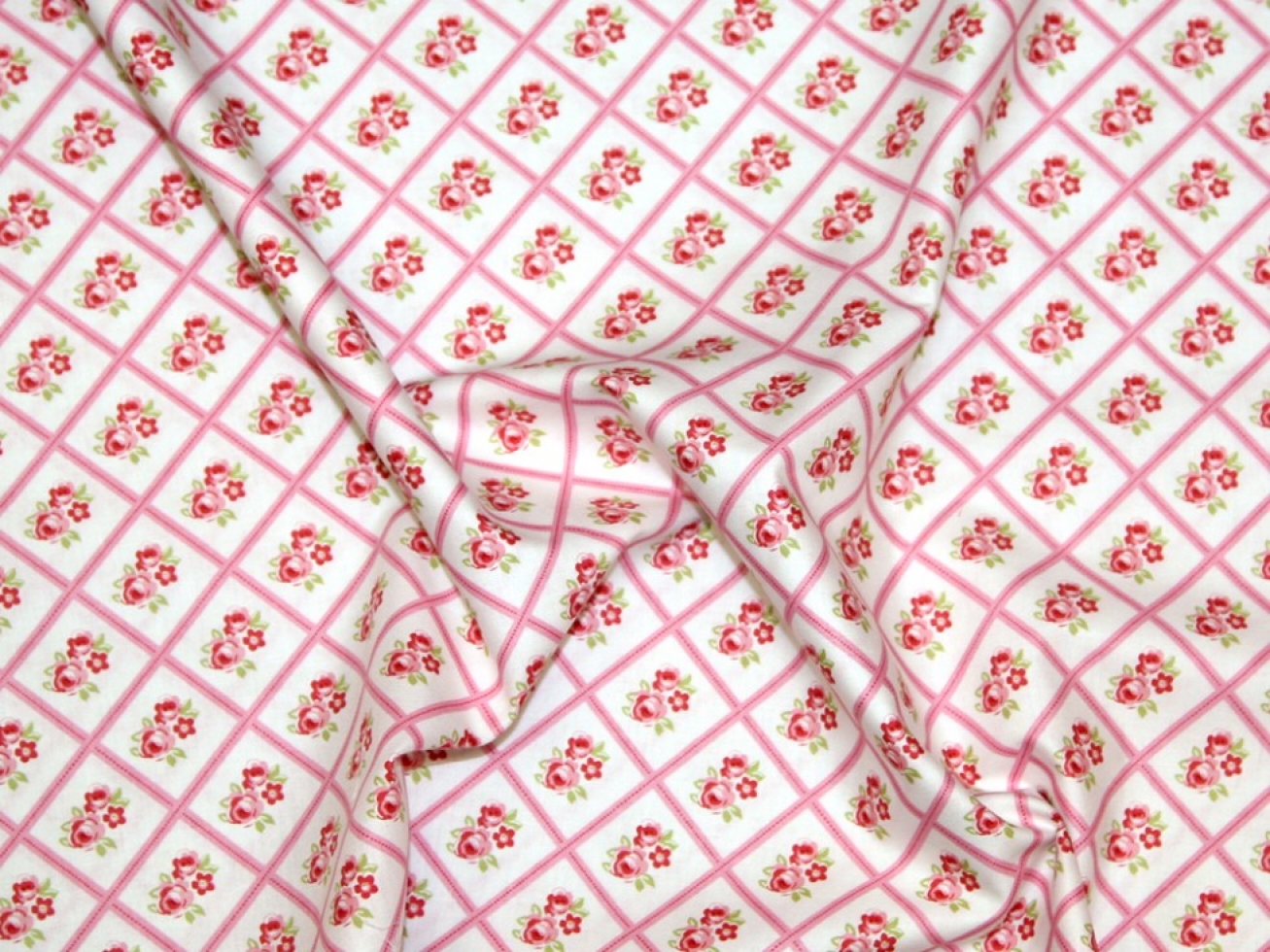 Free Spirit 100% Cotton Poplin Fabric Pink
