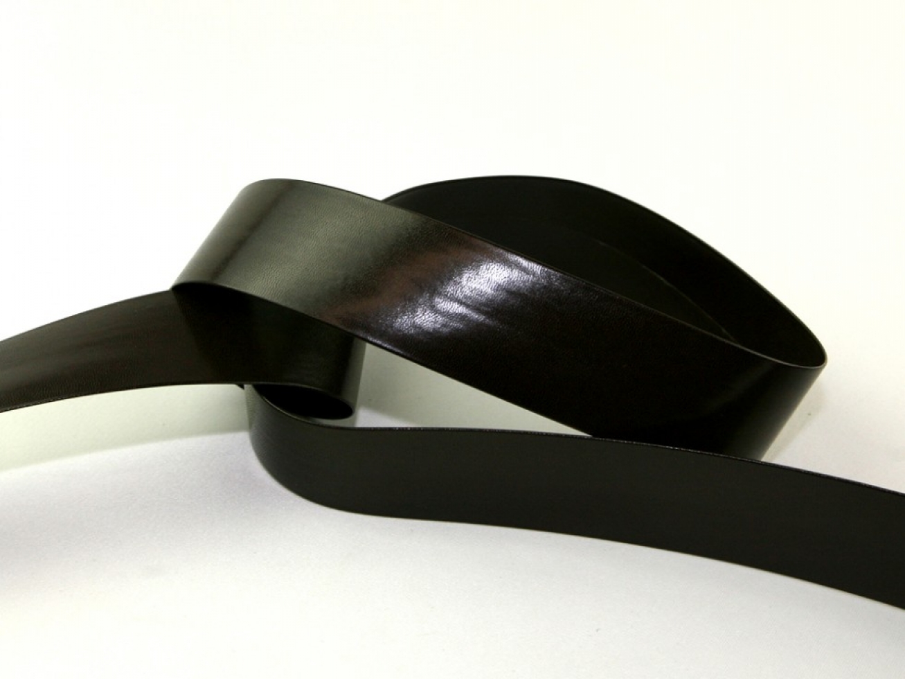 Simplicity Leather Strap Trim Brown