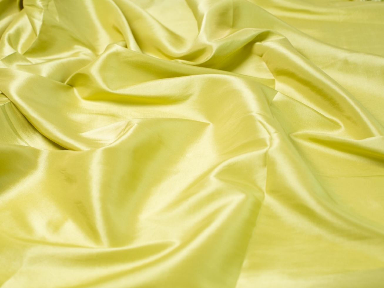 Minerva Core Range Two Tone Shot Taffeta Fabric Pea Green