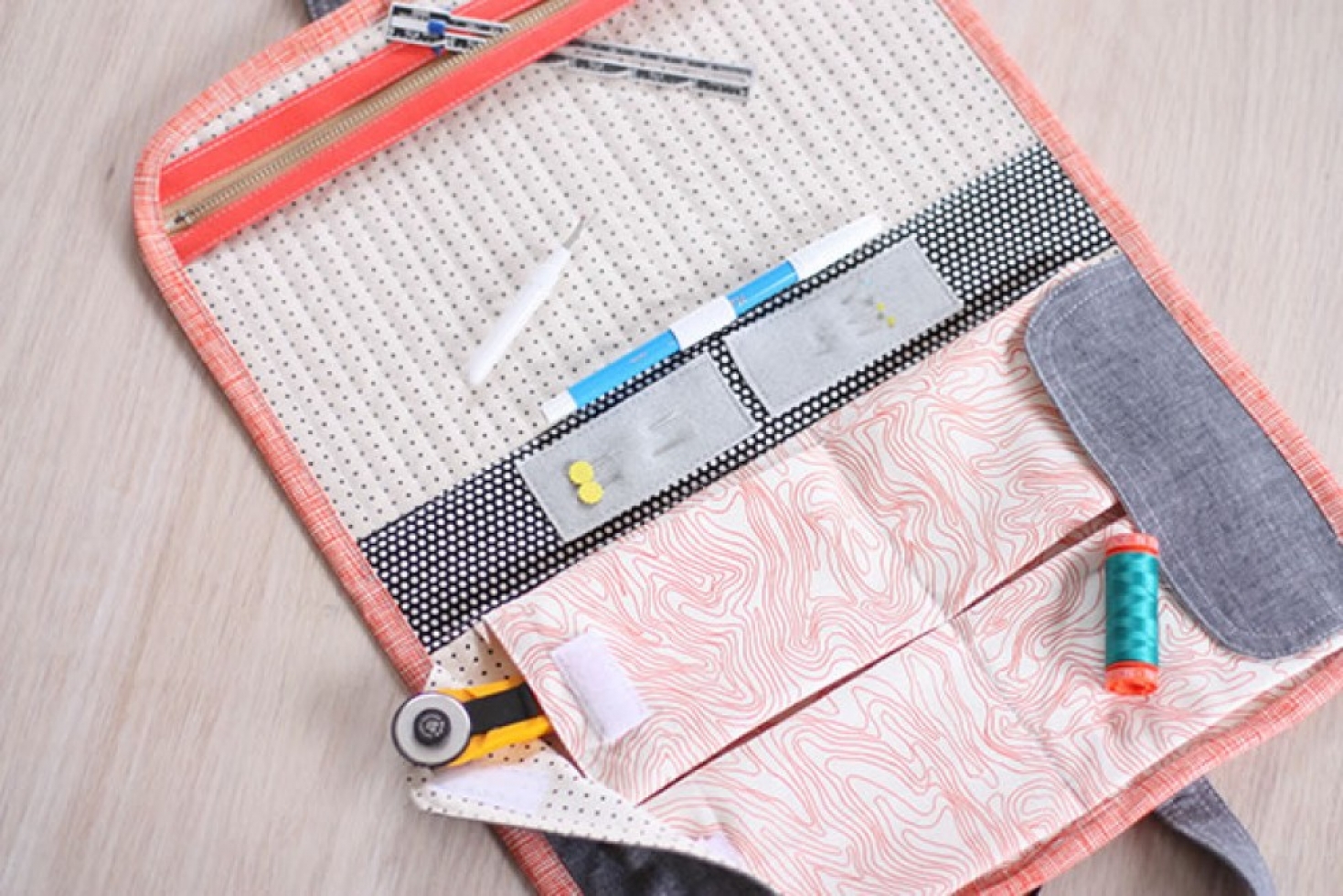 Noodlehead Paper Sewing Pattern Road Trip Case