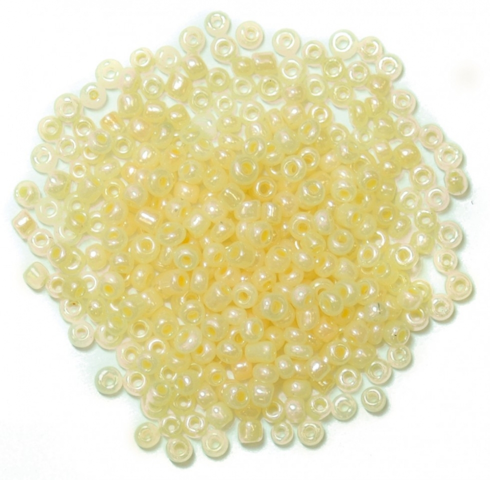 Craft Factory Glass Seed Beads Peach