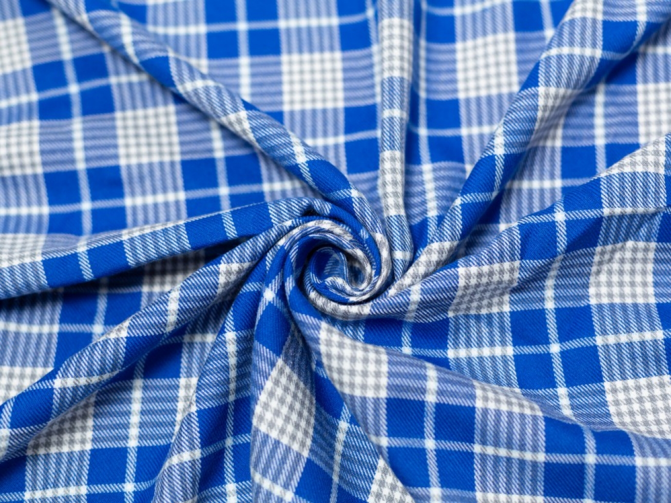 Minerva Core Range Polyester Viscose Suiting Fabric Design 84E