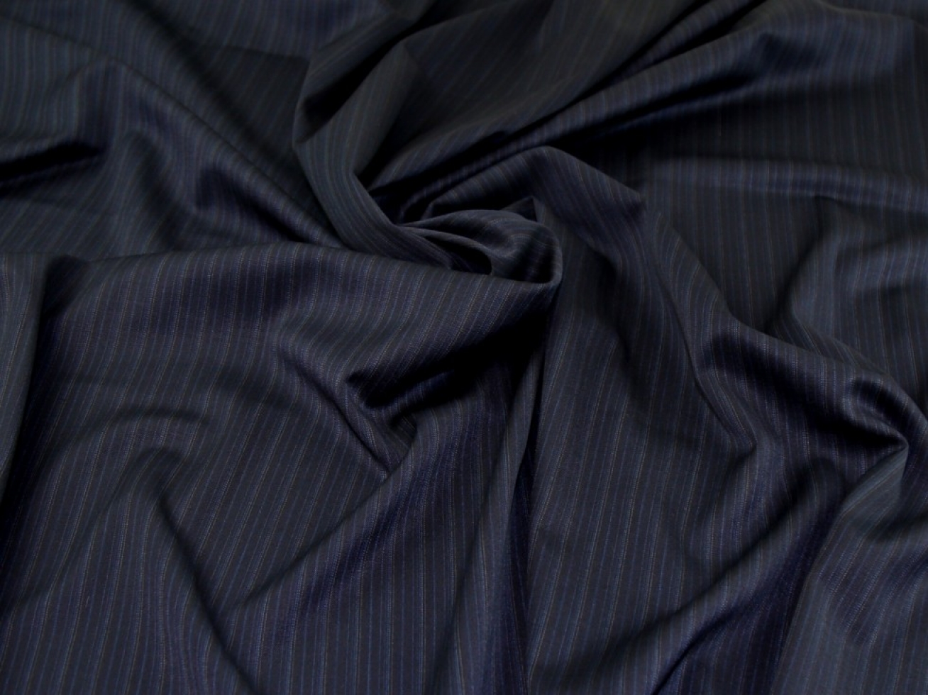 Stretch Woven Wool Suiting Fabric Navy