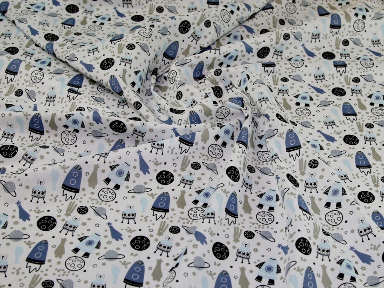 Printed Polycotton Fabric White