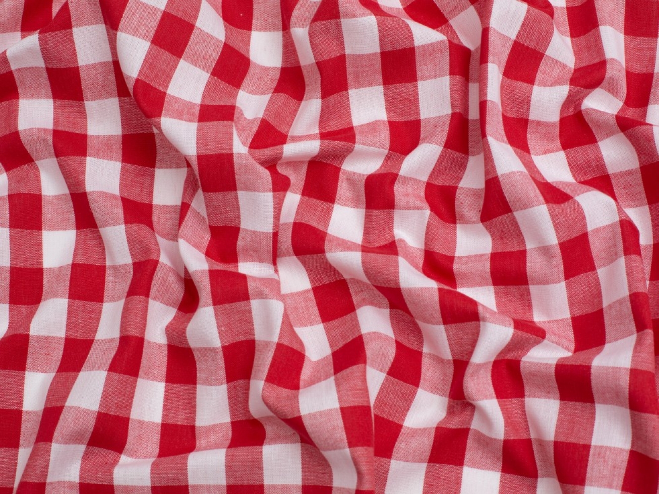 Minerva Core Range 3/4 inch 100% Cotton Gingham Fabric Red