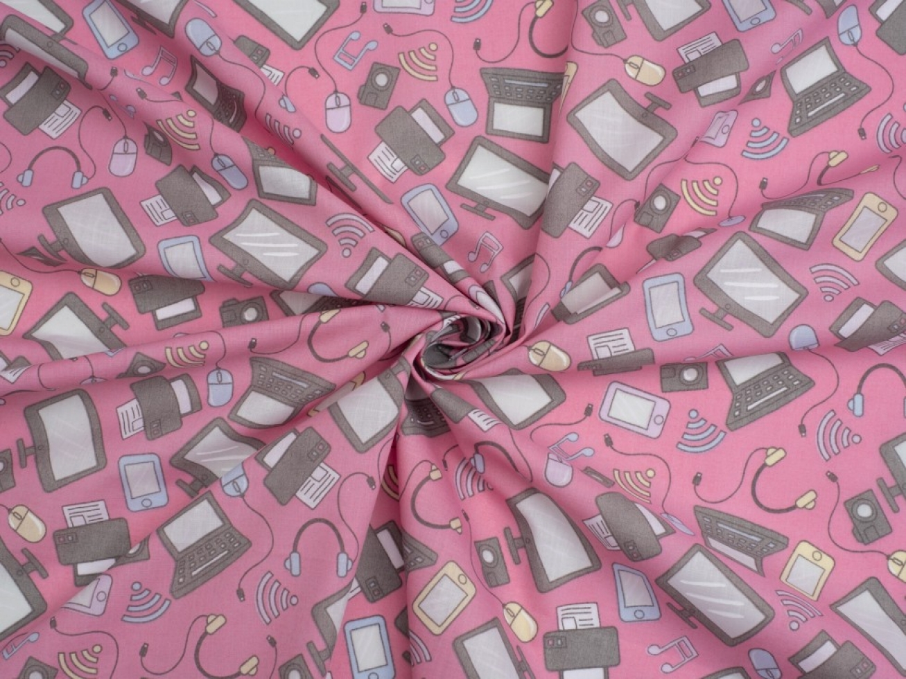 Printed Polycotton Fabric Pink