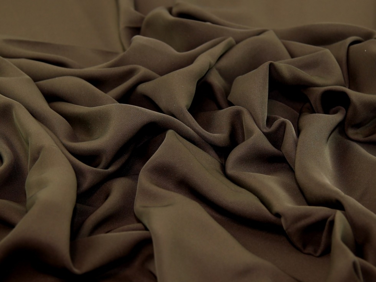 Nida Polyester Crepe Fabric Chocolate