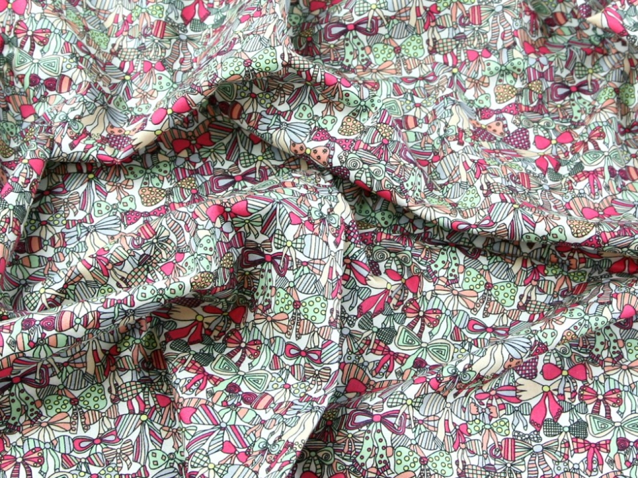 John Louden 100% Cotton Poplin Fabric Green