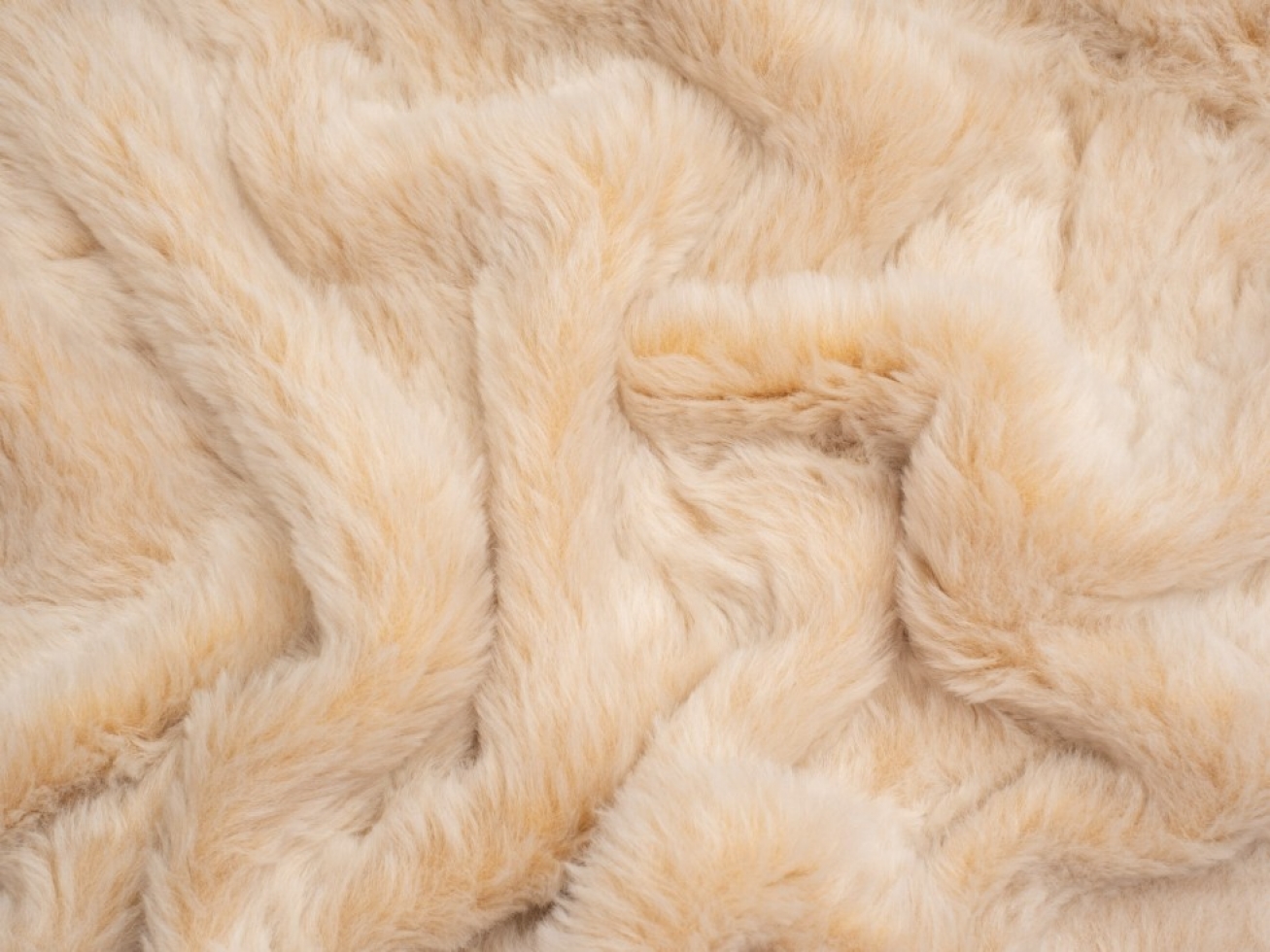 Plush Faux Fur Fabric White Fox