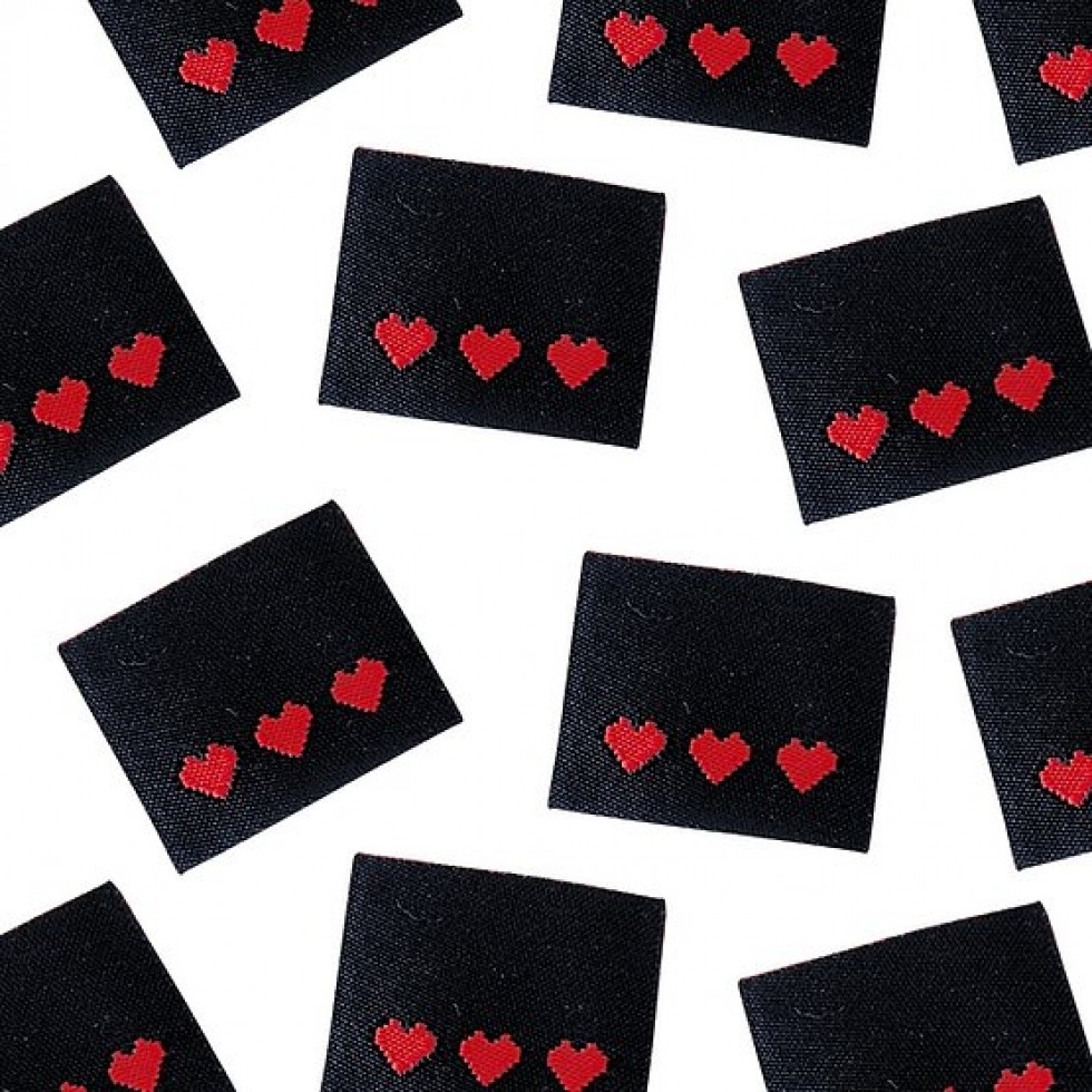 Sew Anonymous Pixel Heart Woven Labels