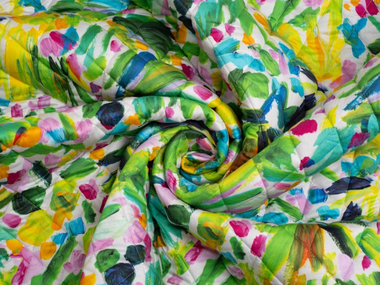 Minerva Exclusive Brushstroke Blooms Pre Quilted Reversible Coating Fabric