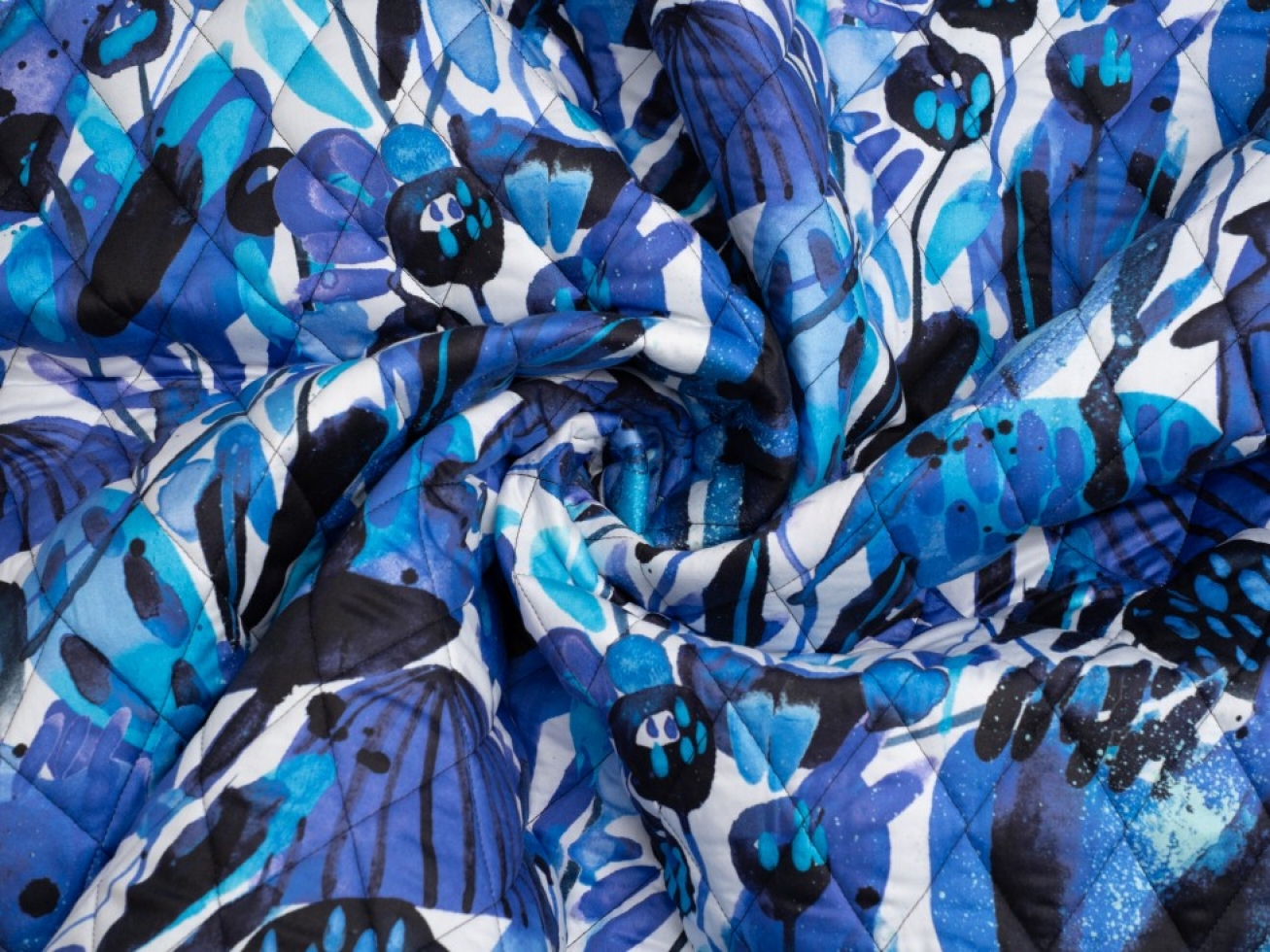 Minerva Exclusive Inky Grove Pre Quilted Reversible Coating Fabric